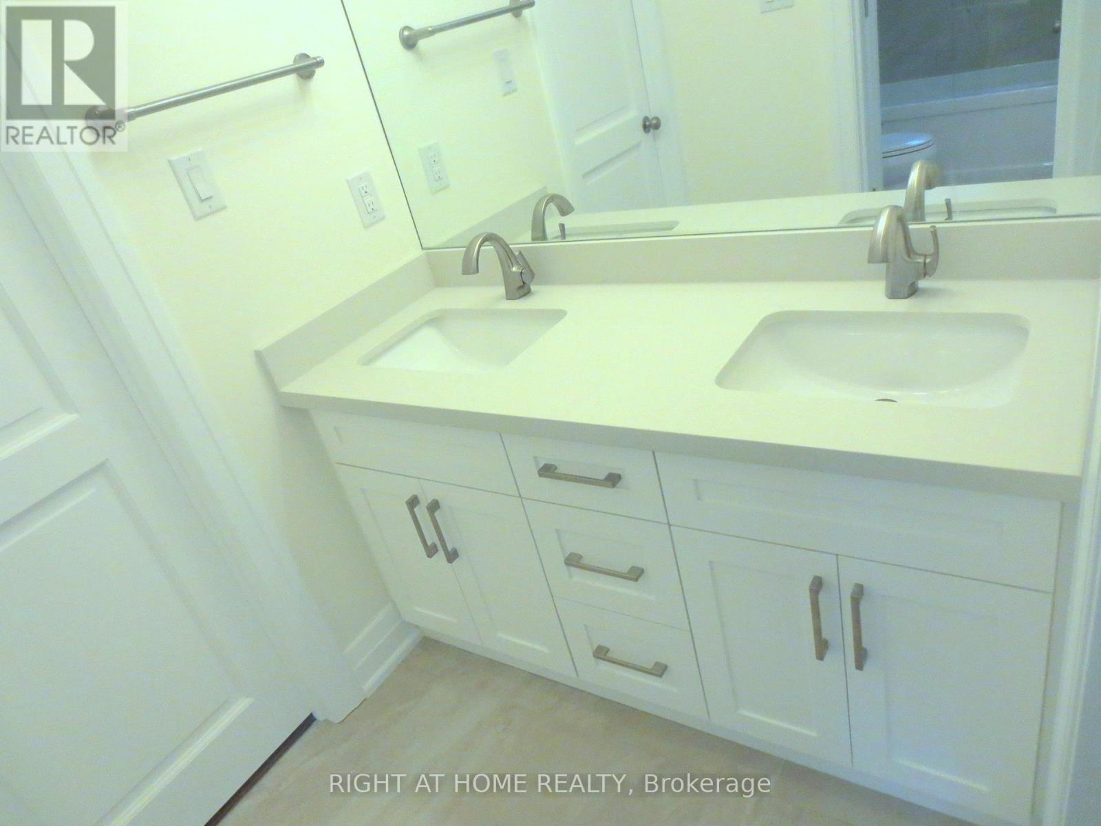 2 - 101 Prennan Avenue, Toronto, Ontario  M9B 4C5 - Photo 19 - W12885112