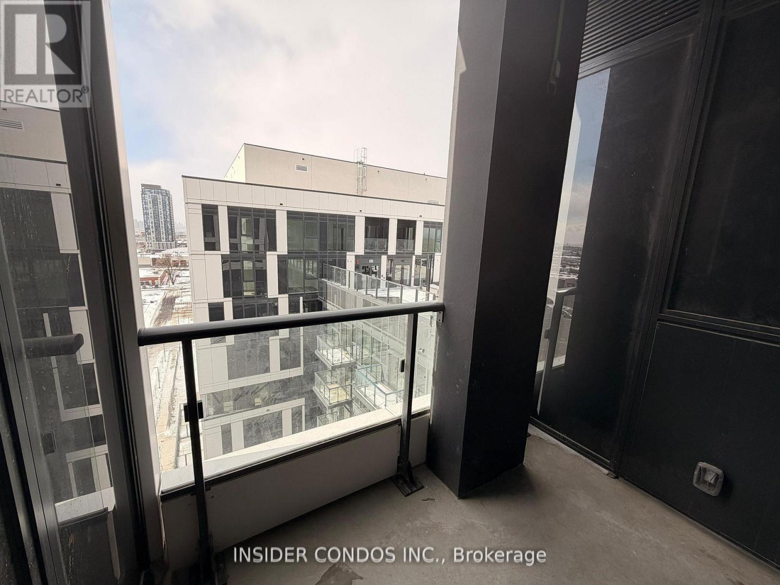 1016 - 1001 The Queensway, Toronto, Ontario  M8Z 6C7 - Photo 14 - W12885118