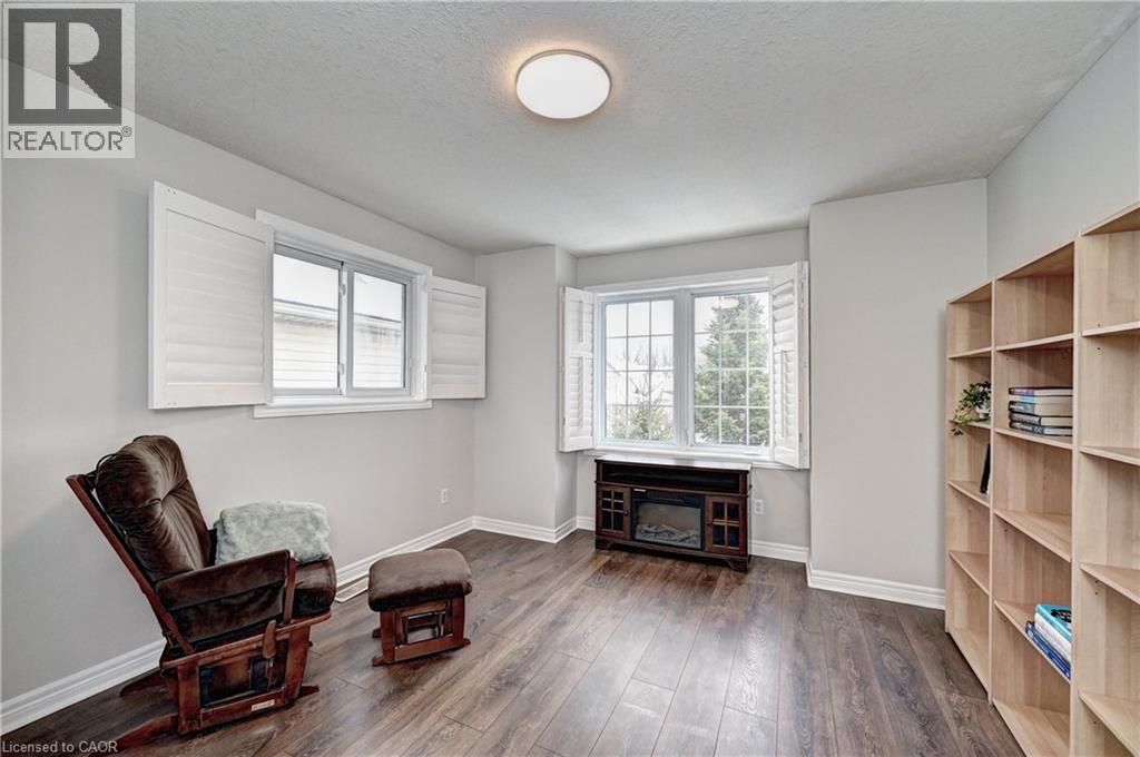 242 Doon Mills Drive, Kitchener, Ontario  N2P 2R8 - Photo 29 - 40806812