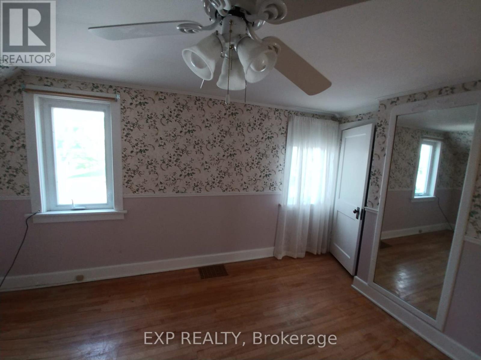 162 Woodroffe Avenue, Ottawa, Ontario K2A 3T9 - Photo 14 - X12885134