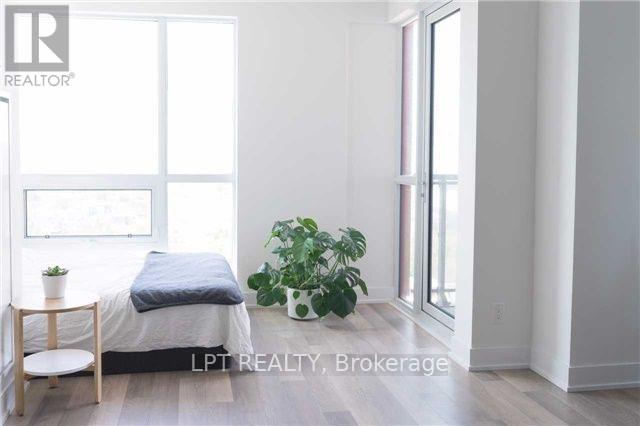 2202 - 318 Richmond Street W, Toronto, Ontario  M5V 1X2 - Photo 13 - C12885126