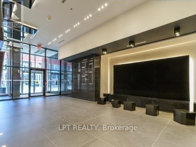 2202 - 318 Richmond Street W, Toronto, Ontario  M5V 1X2 - Photo 3 - C12885126