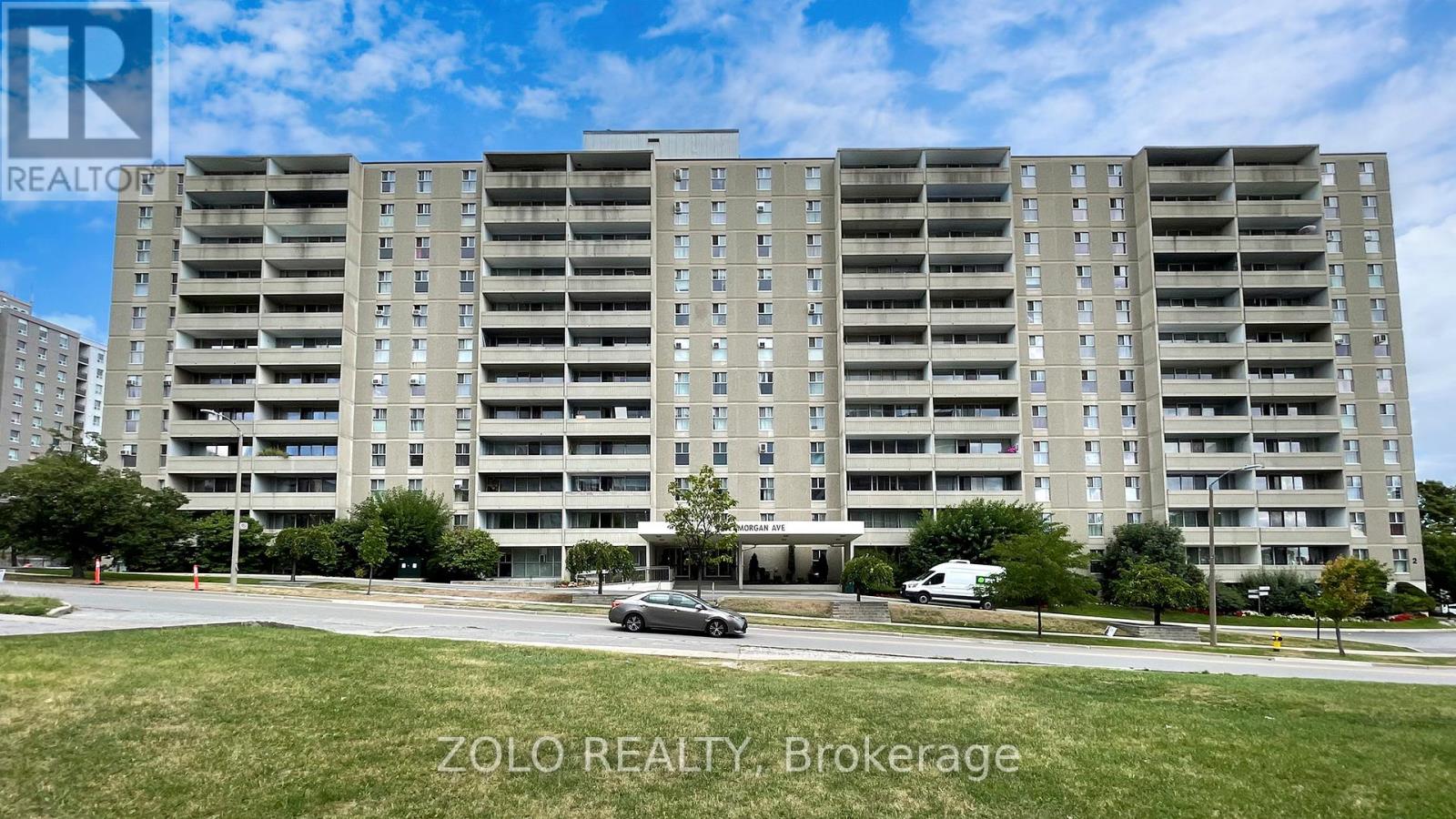 1015 - 2 GLAMORGAN AVENUE, Toronto, Ontario