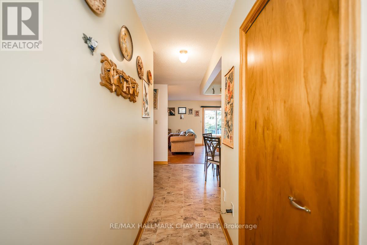 2 - 10 Riverley Lane, New Tecumseth, Ontario  L9R 1C5 - Photo 3 - N12487080