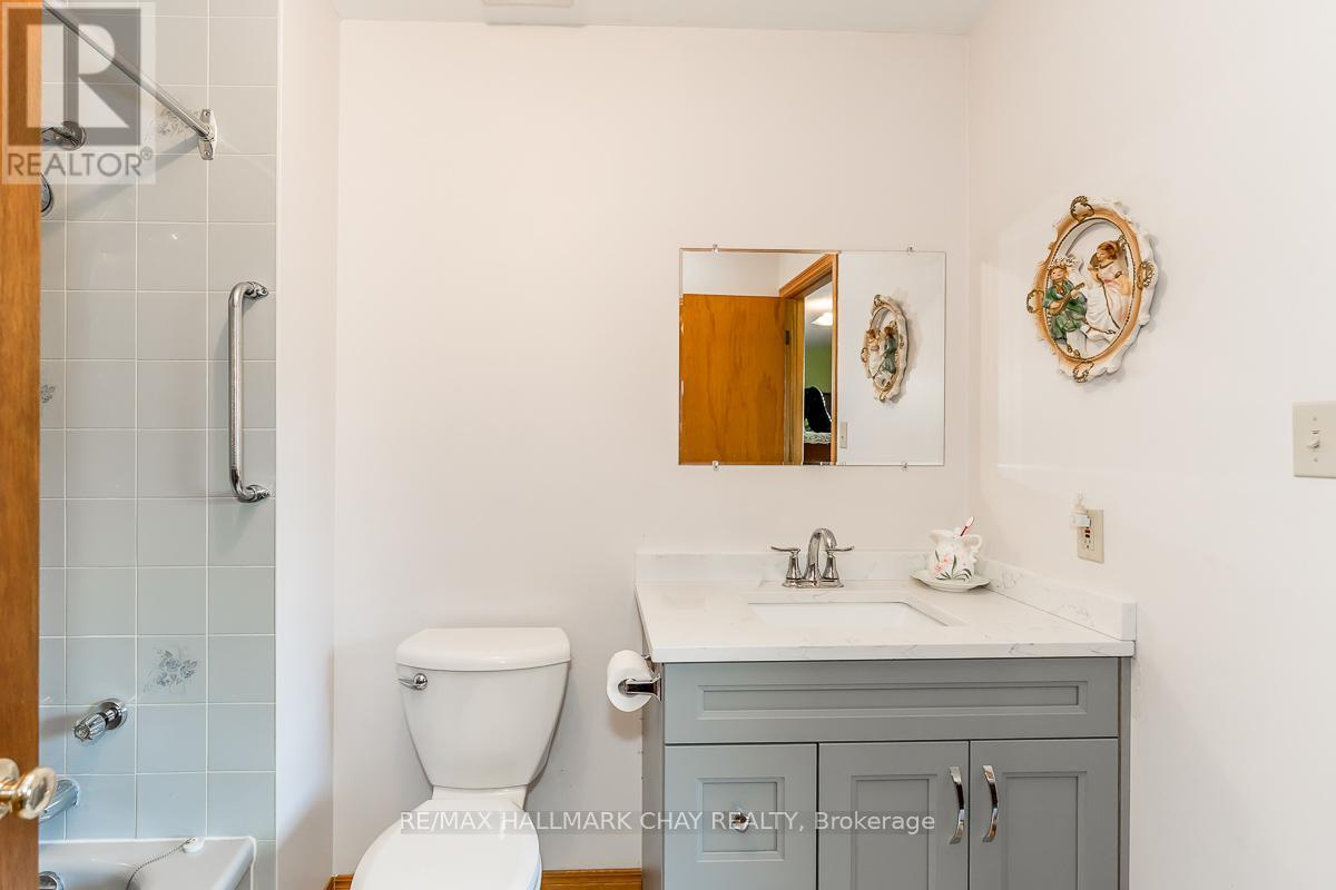 2 - 10 Riverley Lane, New Tecumseth, Ontario  L9R 1C5 - Photo 19 - N12487080