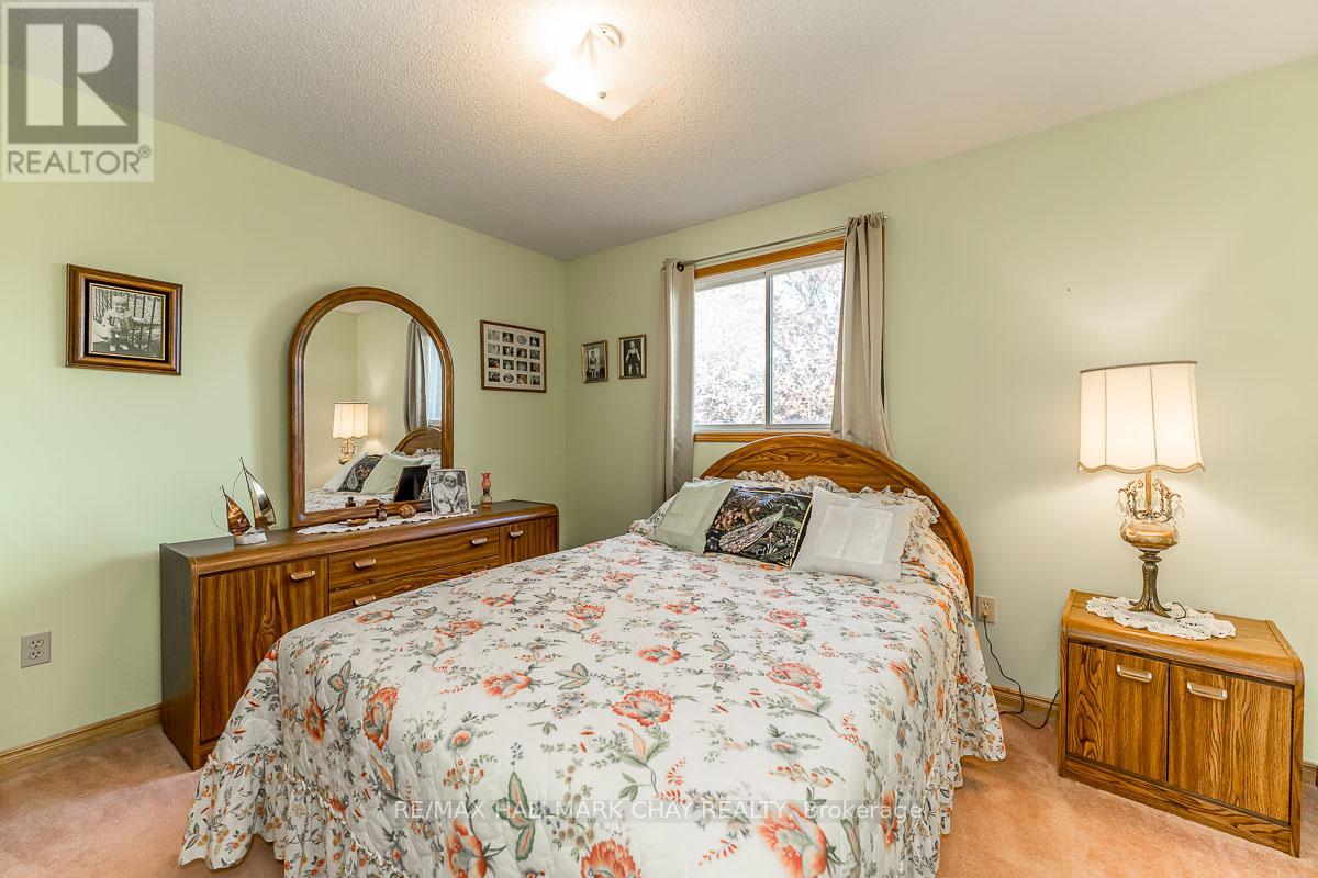 2 - 10 Riverley Lane, New Tecumseth, Ontario  L9R 1C5 - Photo 22 - N12487080