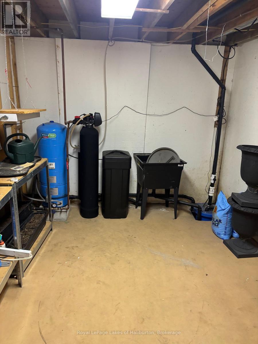 7 Regina Road, Kawartha Lakes, Ontario  K0M 2A0 - Photo 24 - X12885140