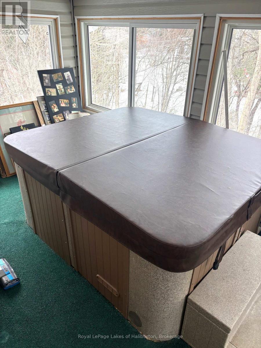 7 Regina Road, Kawartha Lakes, Ontario  K0M 2A0 - Photo 32 - X12885140