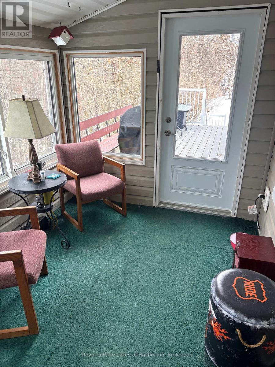 7 Regina Road, Kawartha Lakes, Ontario  K0M 2A0 - Photo 33 - X12885140