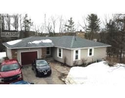 7 REGINA ROAD, Kawartha Lakes, Ontario