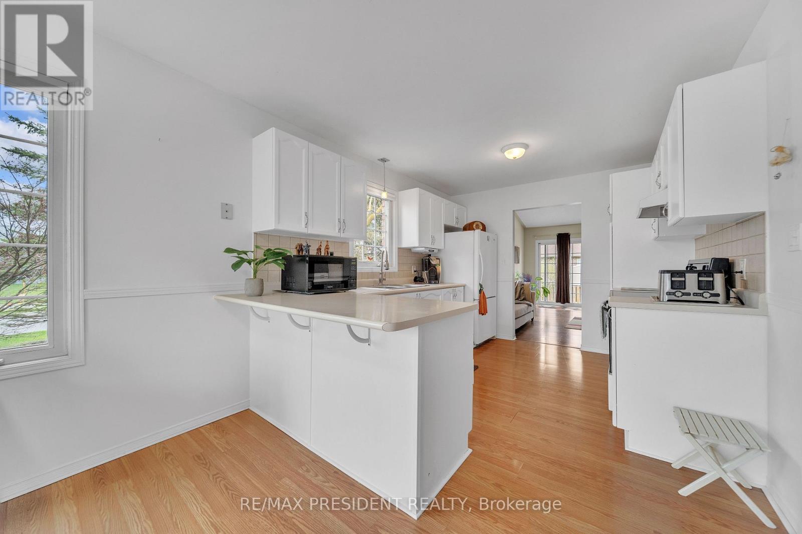 789 Brock Street, North Perth, Ontario  N4W 3T4 - Photo 18 - X12885120