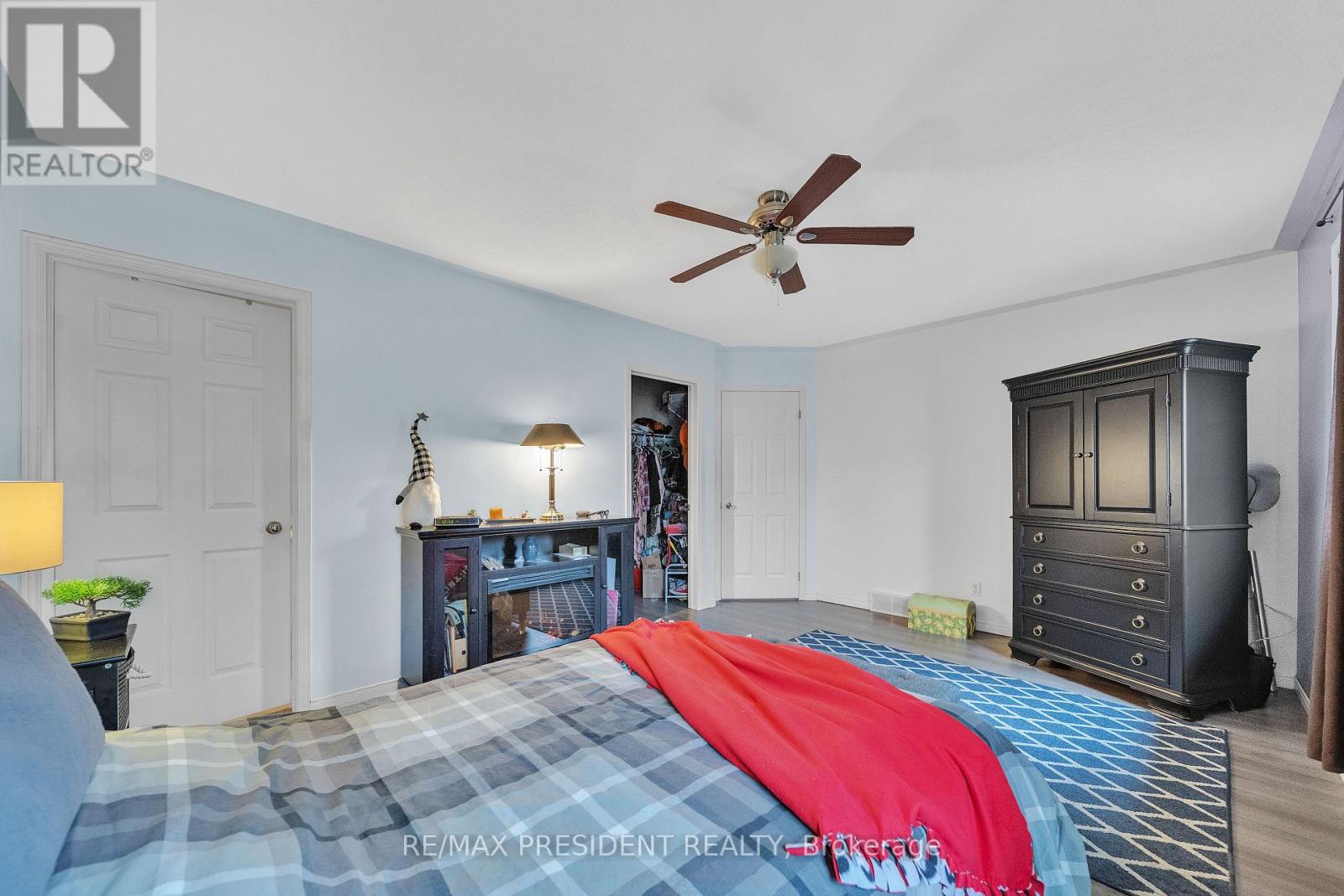 789 Brock Street, North Perth, Ontario  N4W 3T4 - Photo 22 - X12885120