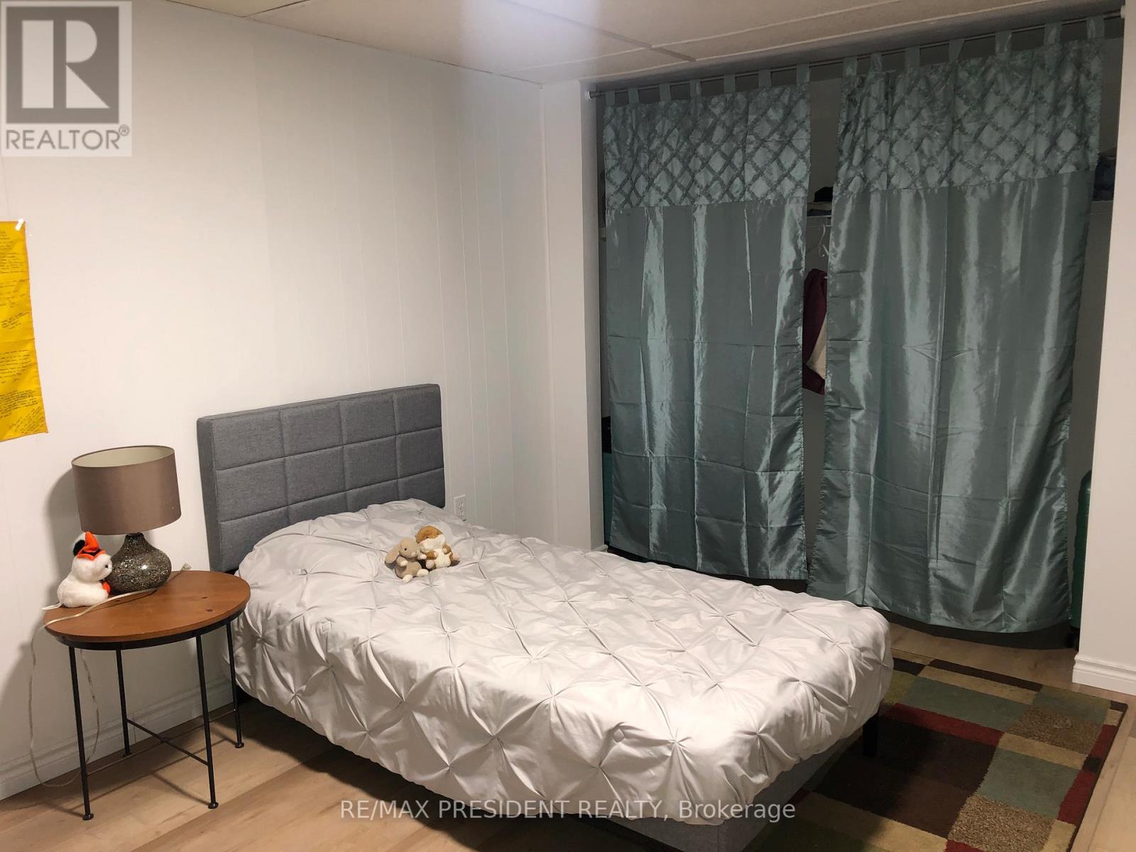 789 Brock Street, North Perth, Ontario  N4W 3T4 - Photo 30 - X12885120