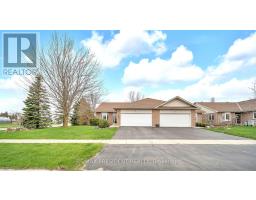 789 BROCK STREET, North Perth, Ontario