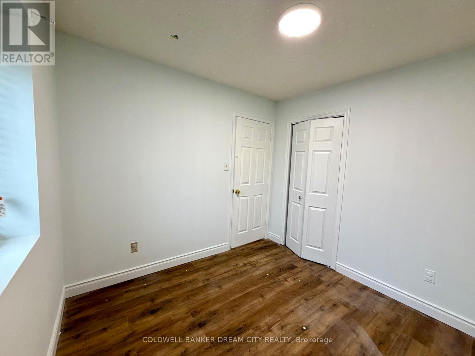 Upper Unit - 1031 Blizzard Road, Mississauga, Ontario  L5V 1T2 - Photo 16 - W12867620