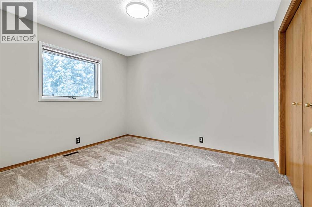 23 Sunset Crescent, Okotoks, Alberta  T1S 1P3 - Photo 21 - A2291099