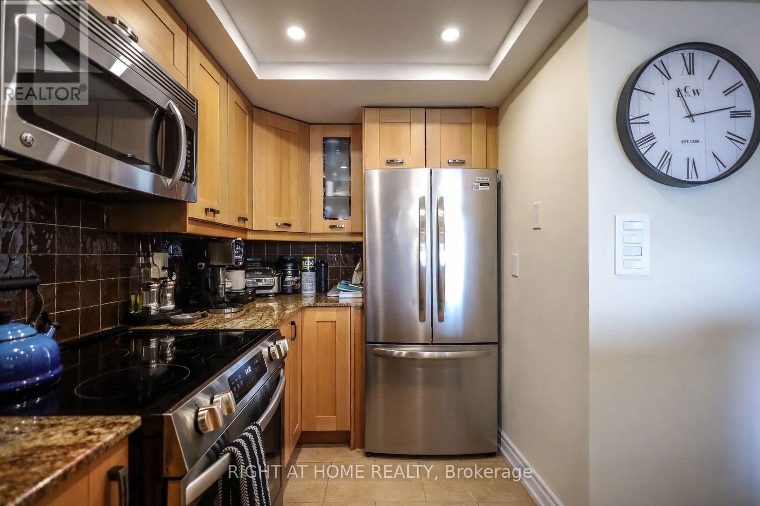 1605 - 10 Torresdale Avenue W, Toronto, Ontario  M2R 3V8 - Photo 13 - C12885156