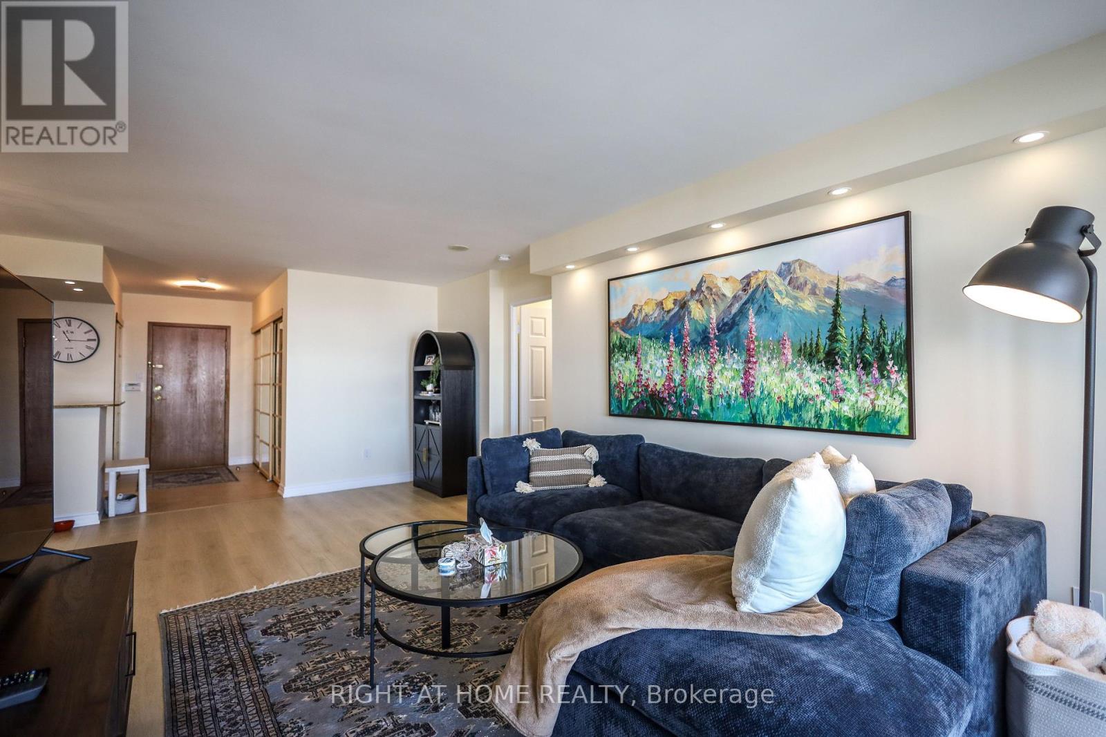 1605 - 10 Torresdale Avenue W, Toronto, Ontario  M2R 3V8 - Photo 17 - C12885156