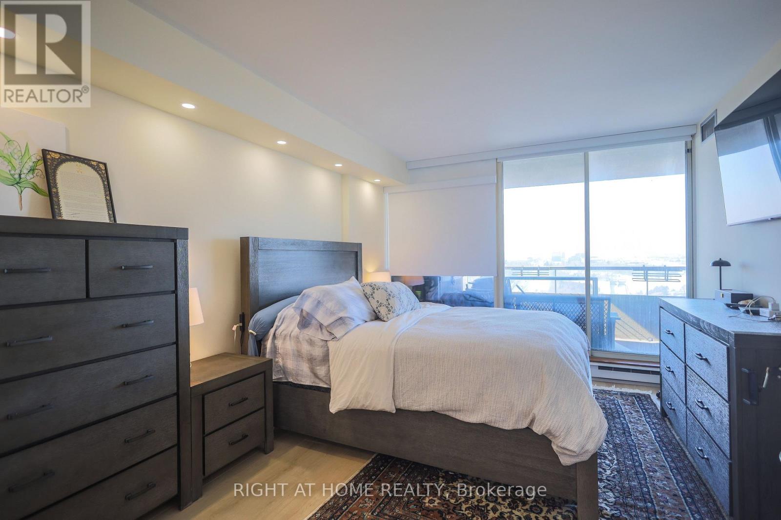 1605 - 10 Torresdale Avenue W, Toronto, Ontario  M2R 3V8 - Photo 20 - C12885156