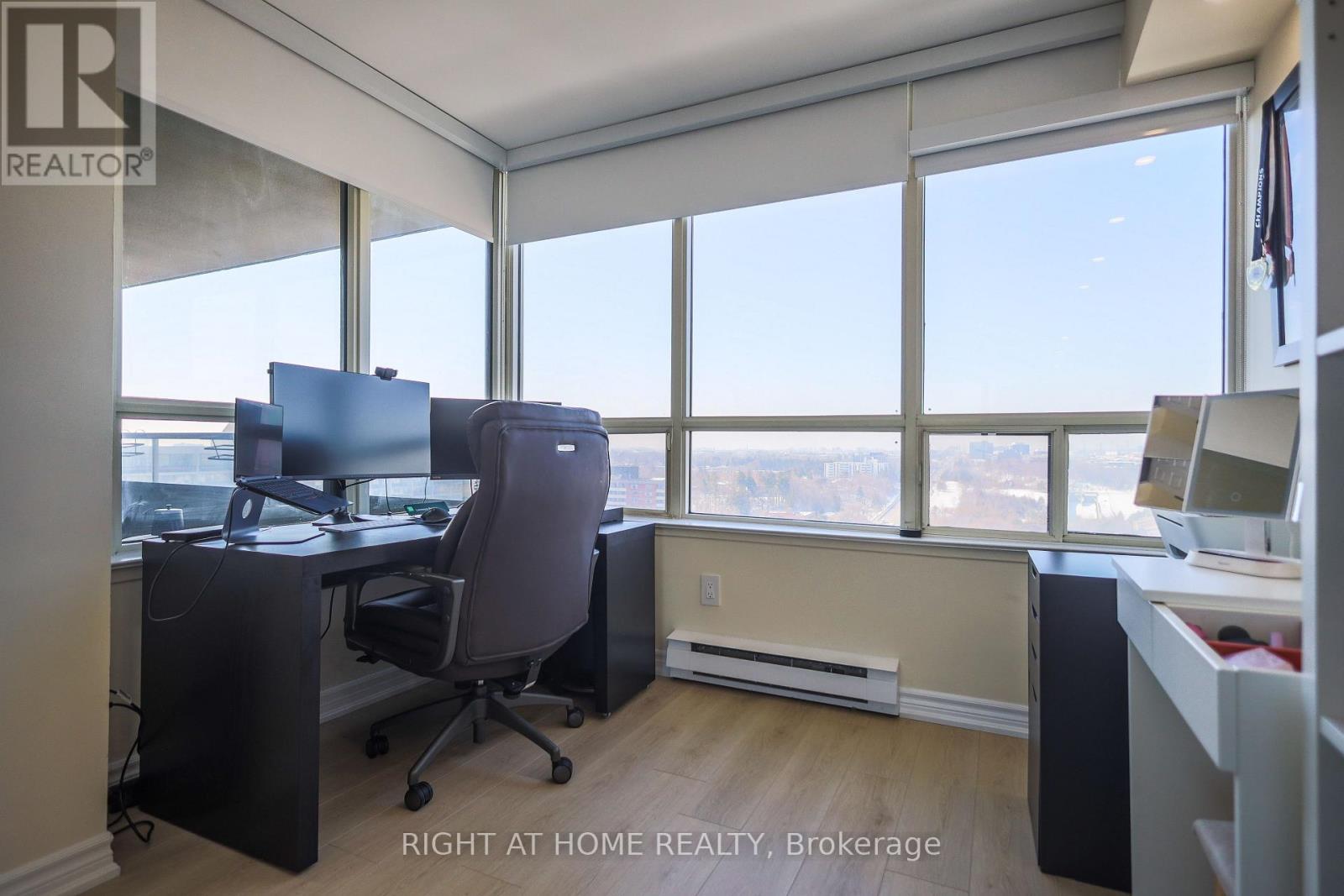 1605 - 10 Torresdale Avenue W, Toronto, Ontario  M2R 3V8 - Photo 27 - C12885156