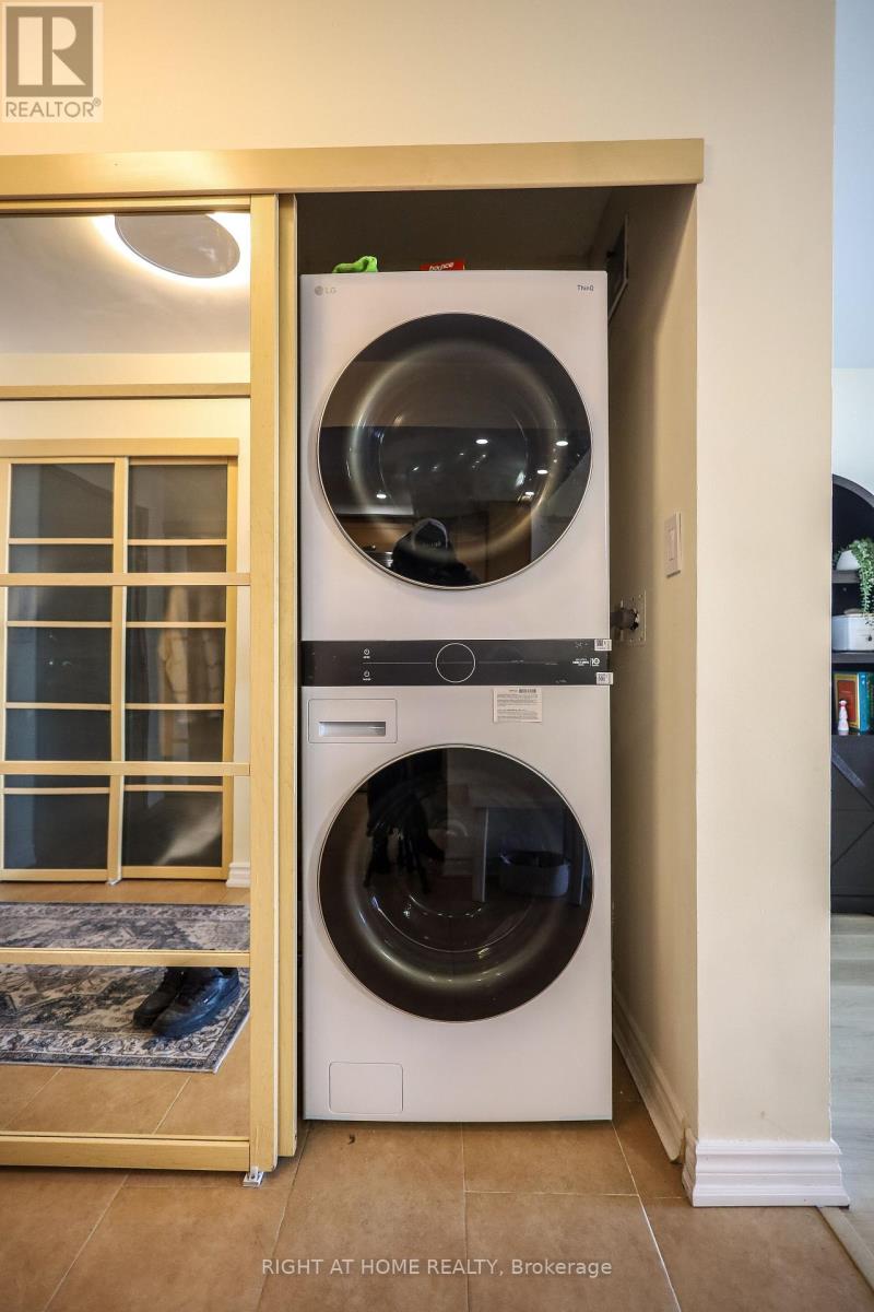 1605 - 10 Torresdale Avenue W, Toronto, Ontario  M2R 3V8 - Photo 35 - C12885156