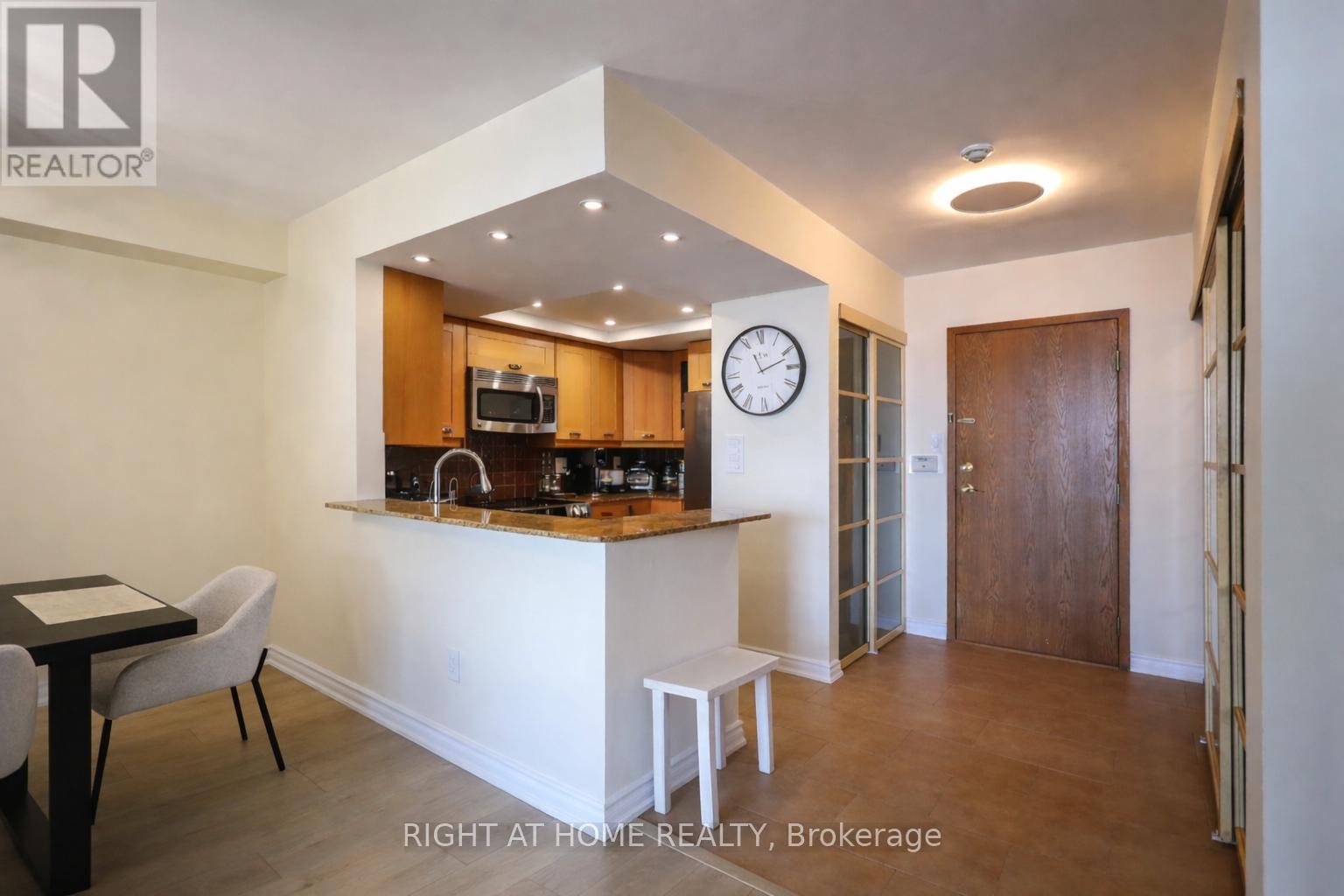 1605 - 10 Torresdale Avenue W, Toronto, Ontario  M2R 3V8 - Photo 6 - C12885156