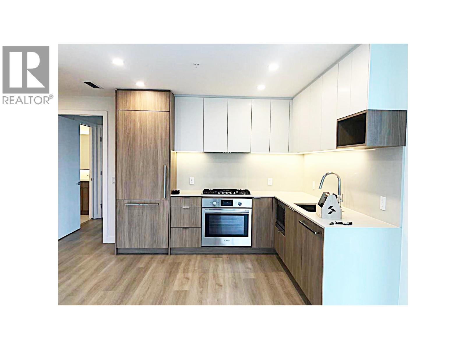 13f 6087 Wilson Avenue, Burnaby, British Columbia  V5H 0M1 - Photo 2 - R3096820