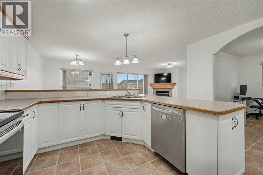 12 Tarawood Grove Ne, Calgary, Alberta  T3J 5A7 - Photo 10 - A2291856