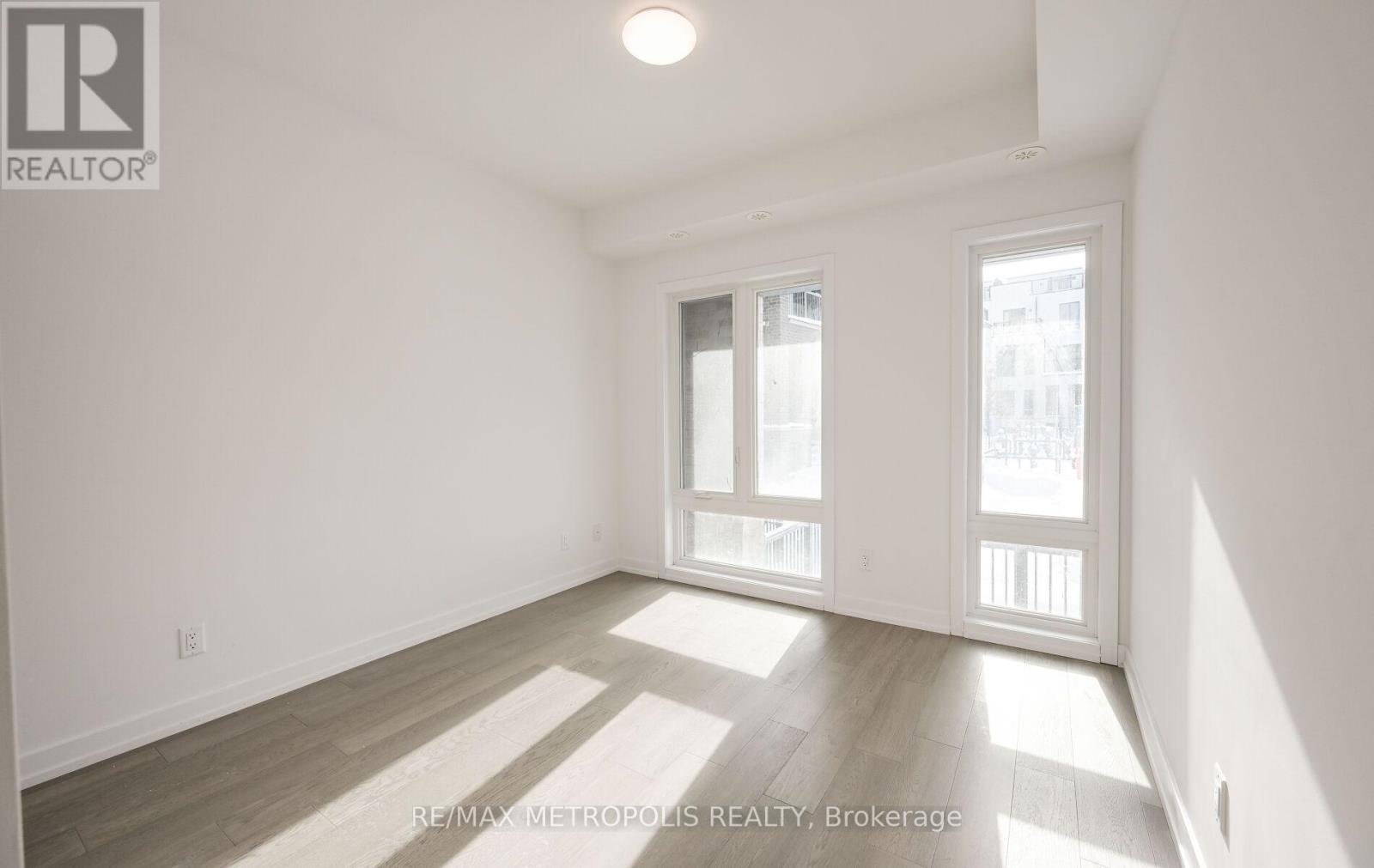 113 - 51 Jefferson Side Road, Richmond Hill, Ontario  L4E 1M1 - Photo 20 - N12884246