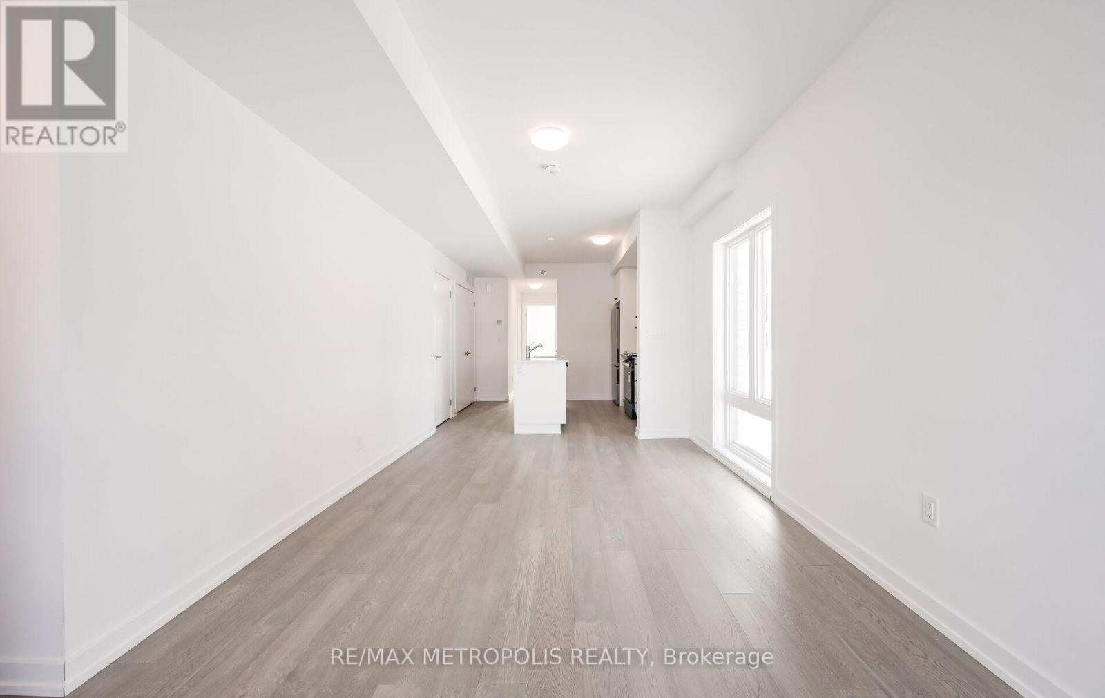 113 - 51 Jefferson Side Road, Richmond Hill, Ontario  L4E 1M1 - Photo 5 - N12884246