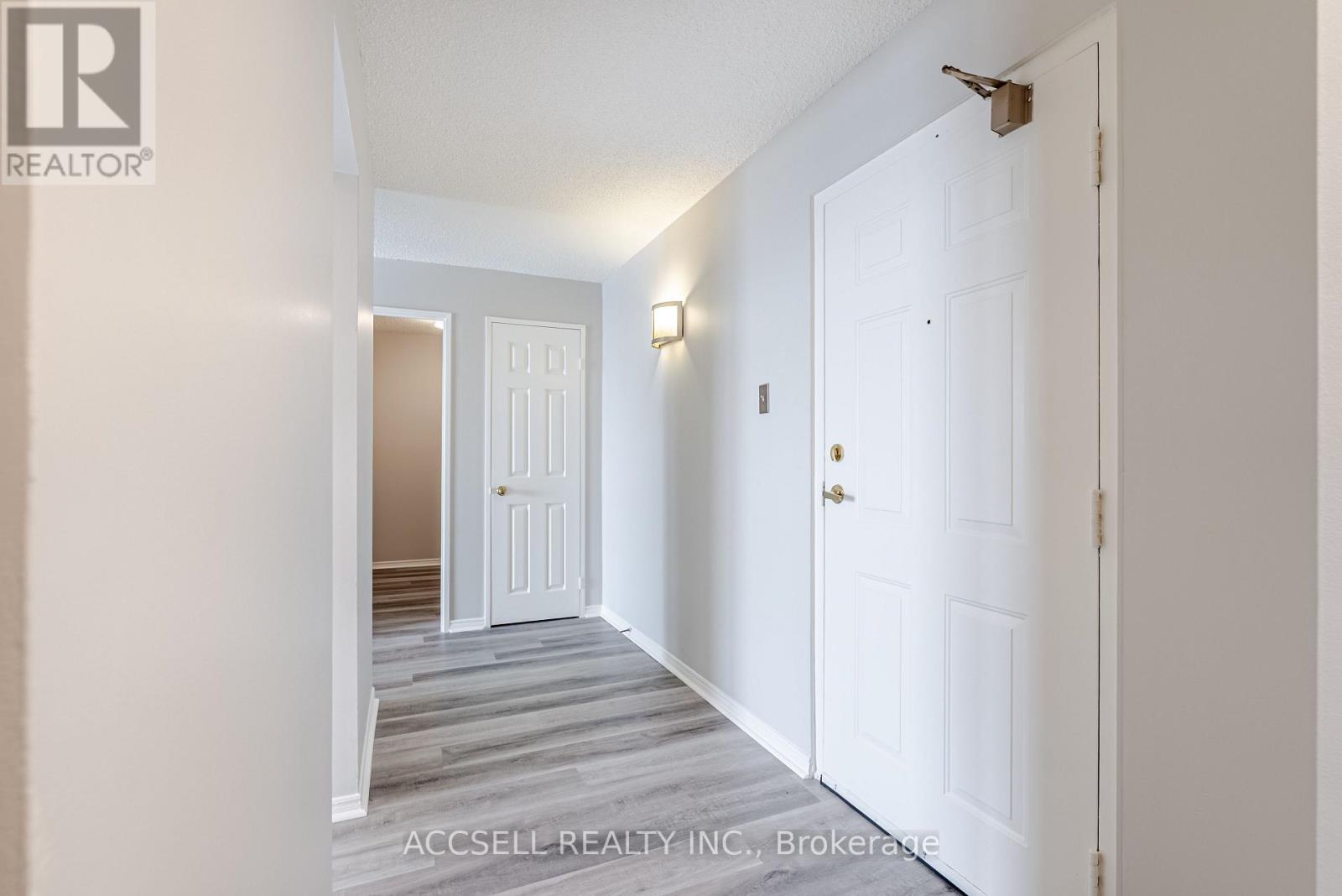 1505 - 363 Colborne Street, London East, Ontario  N6B 3N3 - Photo 7 - X12885184