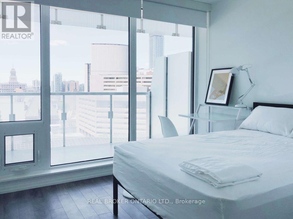 1209 - 197 Yonge Street, Toronto (Church-Yonge Corridor), Ontario  M5V 0C1 - Photo 13 - C12885168