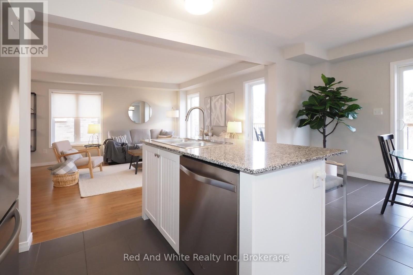 441 Woodbine Avenue, Kitchener, Ontario  N2R 0A6 - Photo 17 - X12885178