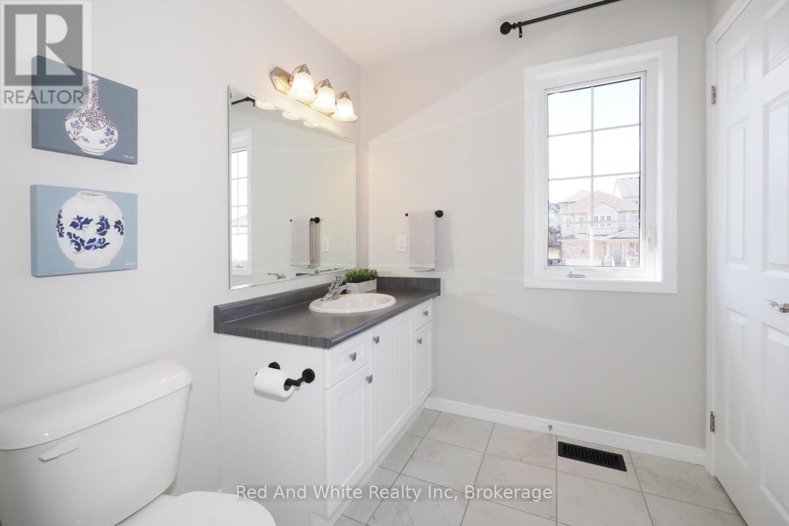 441 Woodbine Avenue, Kitchener, Ontario  N2R 0A6 - Photo 30 - X12885178