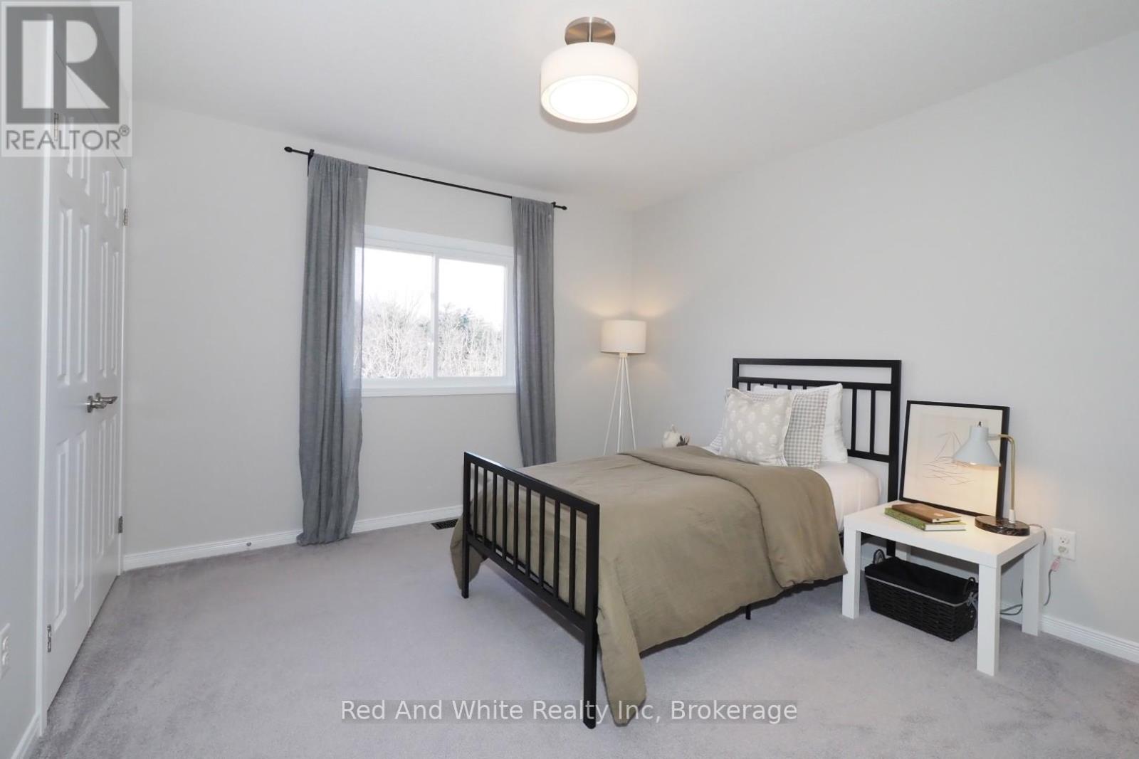 441 Woodbine Avenue, Kitchener, Ontario  N2R 0A6 - Photo 31 - X12885178