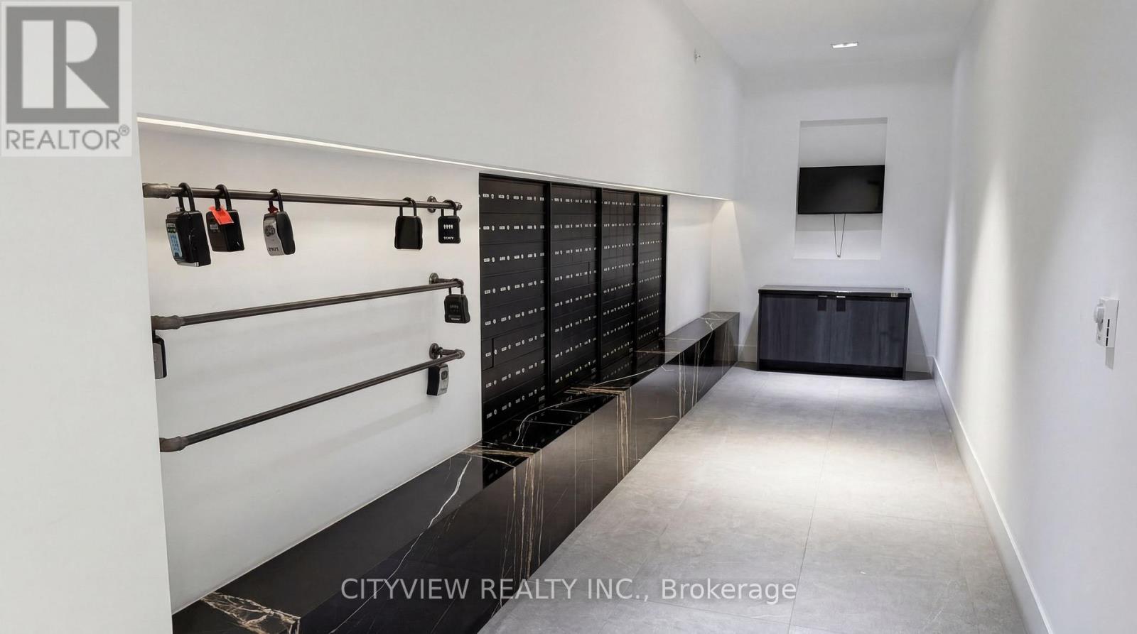 2489 Taunton Road, Oakville (Ro River Oaks), Ontario  L6H 3R9 - Photo 7 - W12885160