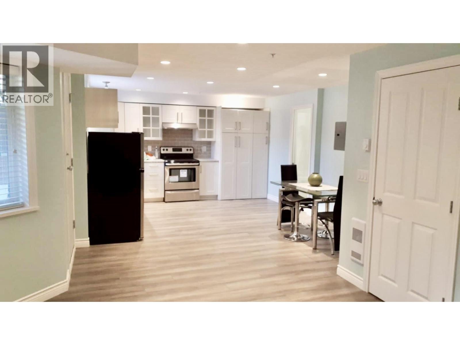 116 21868 Lougheed Highway, Maple Ridge, British Columbia  V2X 2S4 - Photo 21 - R3096970