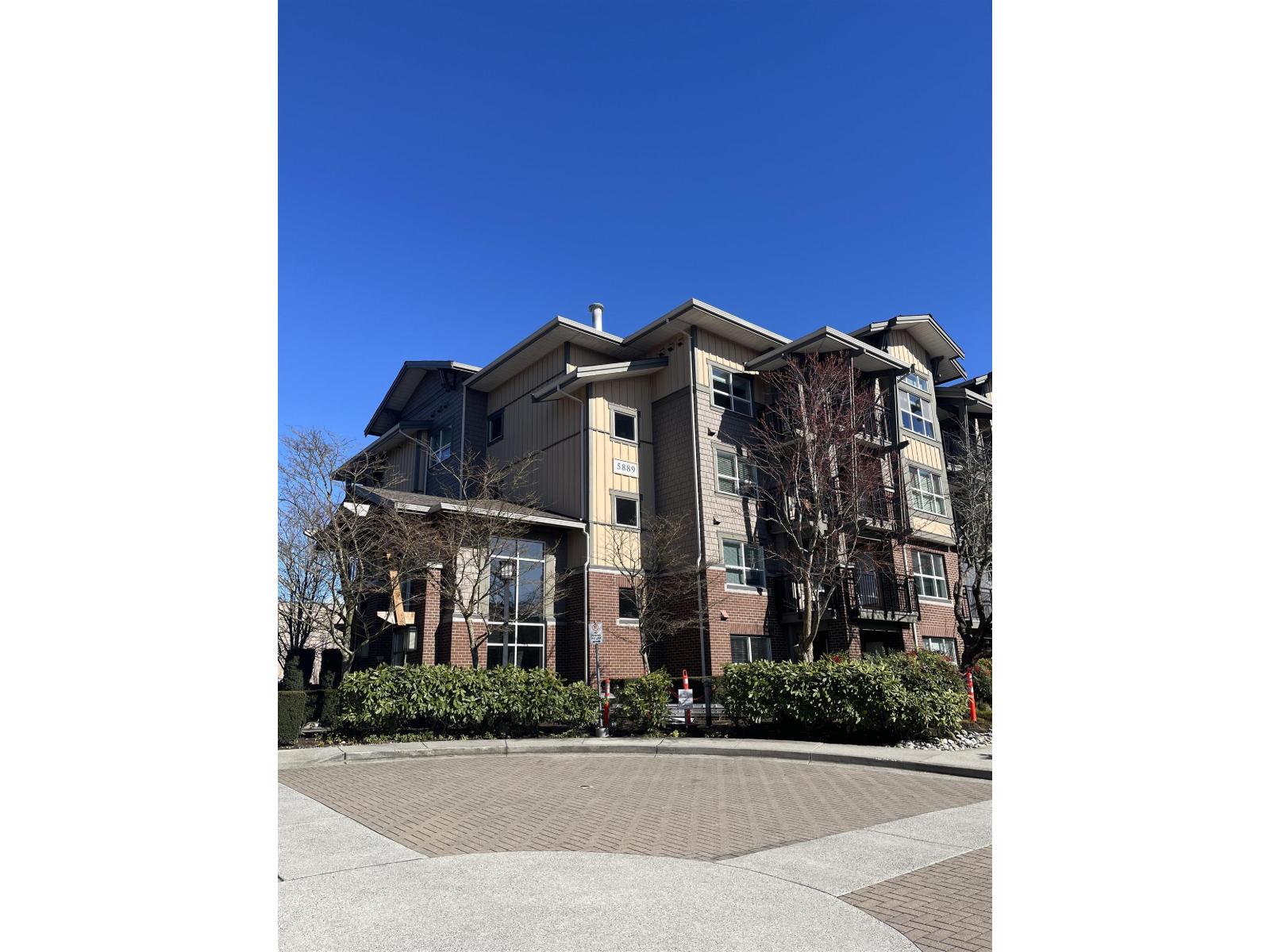 206 13728 108 Avenue, Surrey, British Columbia  V3T 0G2 - Photo 11 - R3099853