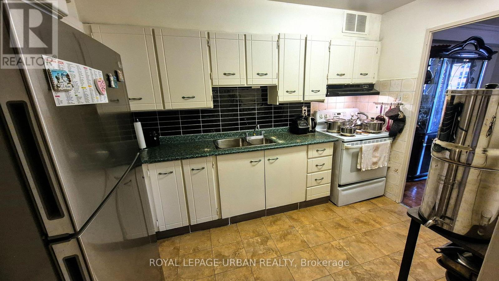 806 - 1135 Logan Avenue, Toronto, Ontario  M4K 3Y2 - Photo 36 - E12885186