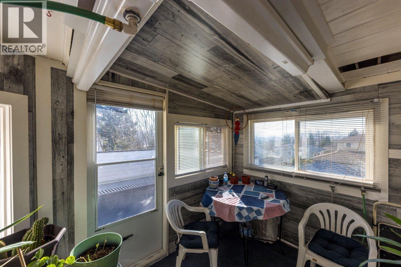 3706 Clinton Street, Burnaby, British Columbia  V5J 2J8 - Photo 12 - R3099693