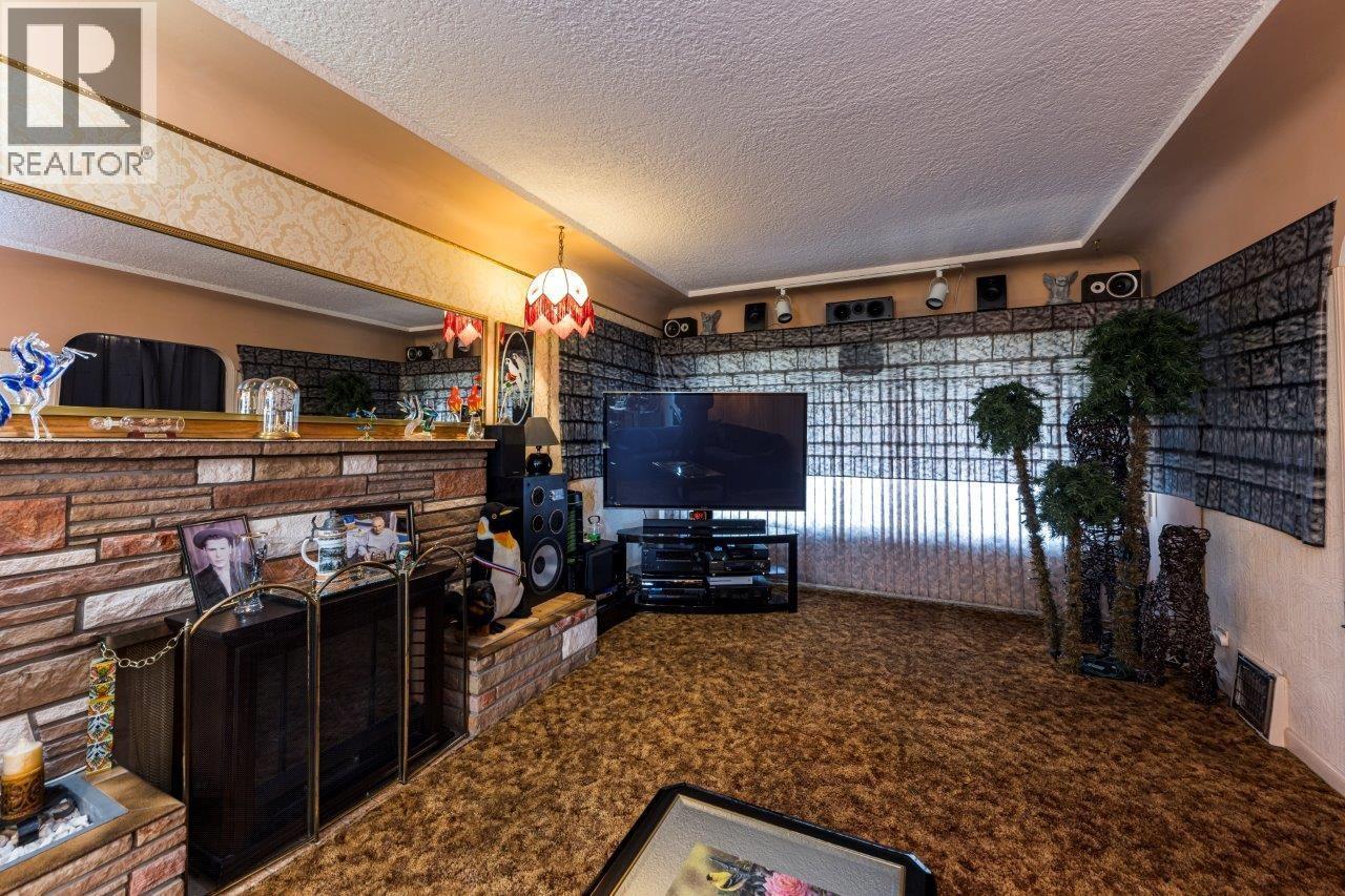 3706 Clinton Street, Burnaby, British Columbia  V5J 2J8 - Photo 9 - R3099693