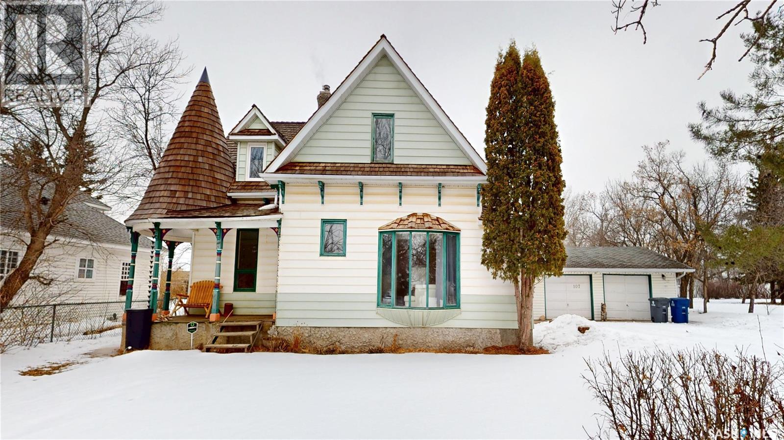 107 3rd AVENUE, Scott, Saskatchewan
