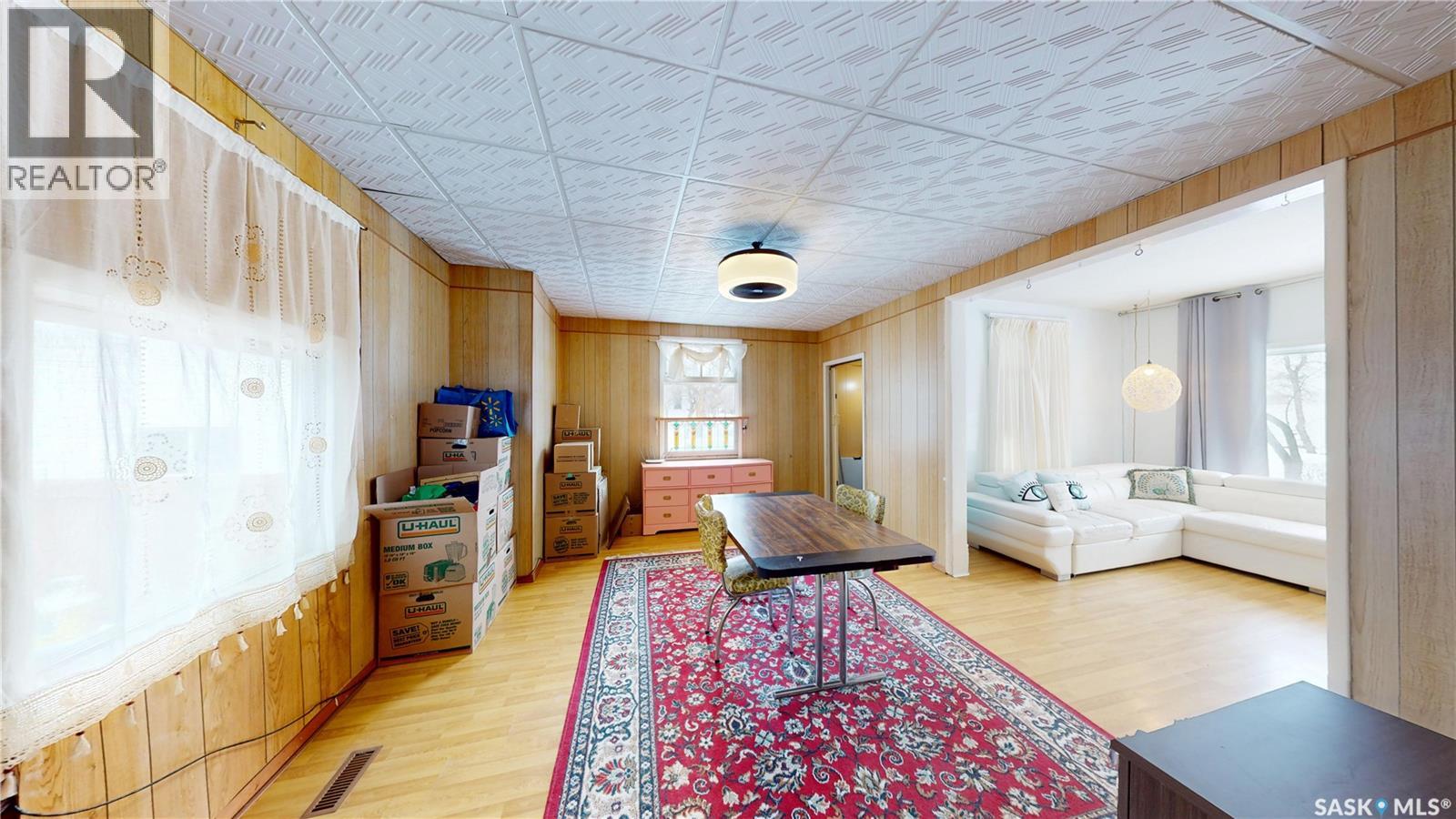 107 3rd Avenue, Scott, Saskatchewan  S0K 4A0 - Photo 8 - SK030456