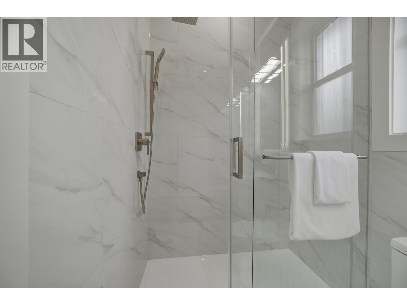 2 3110 W 42nd Avenue, Vancouver, British Columbia  V6N 3H2 - Photo 10 - R3098817