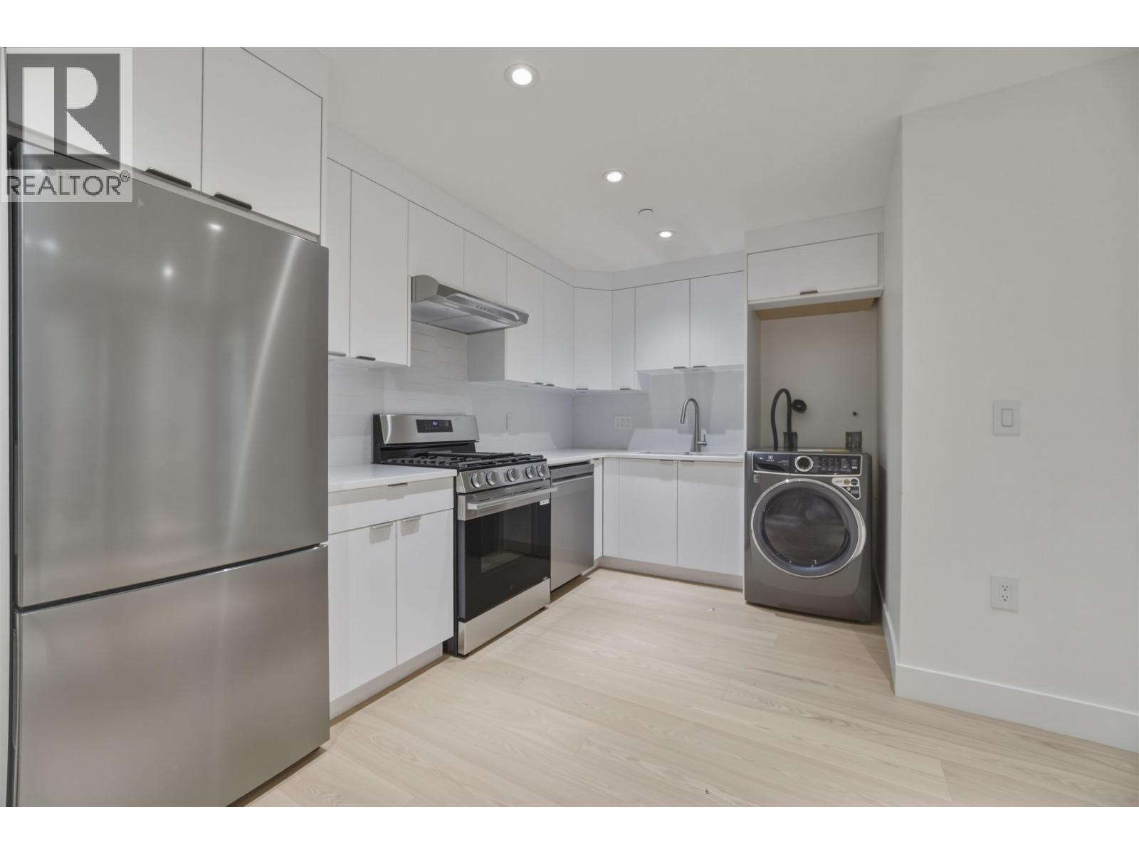 2 3110 W 42nd Avenue, Vancouver, British Columbia  V6N 3H2 - Photo 14 - R3098817