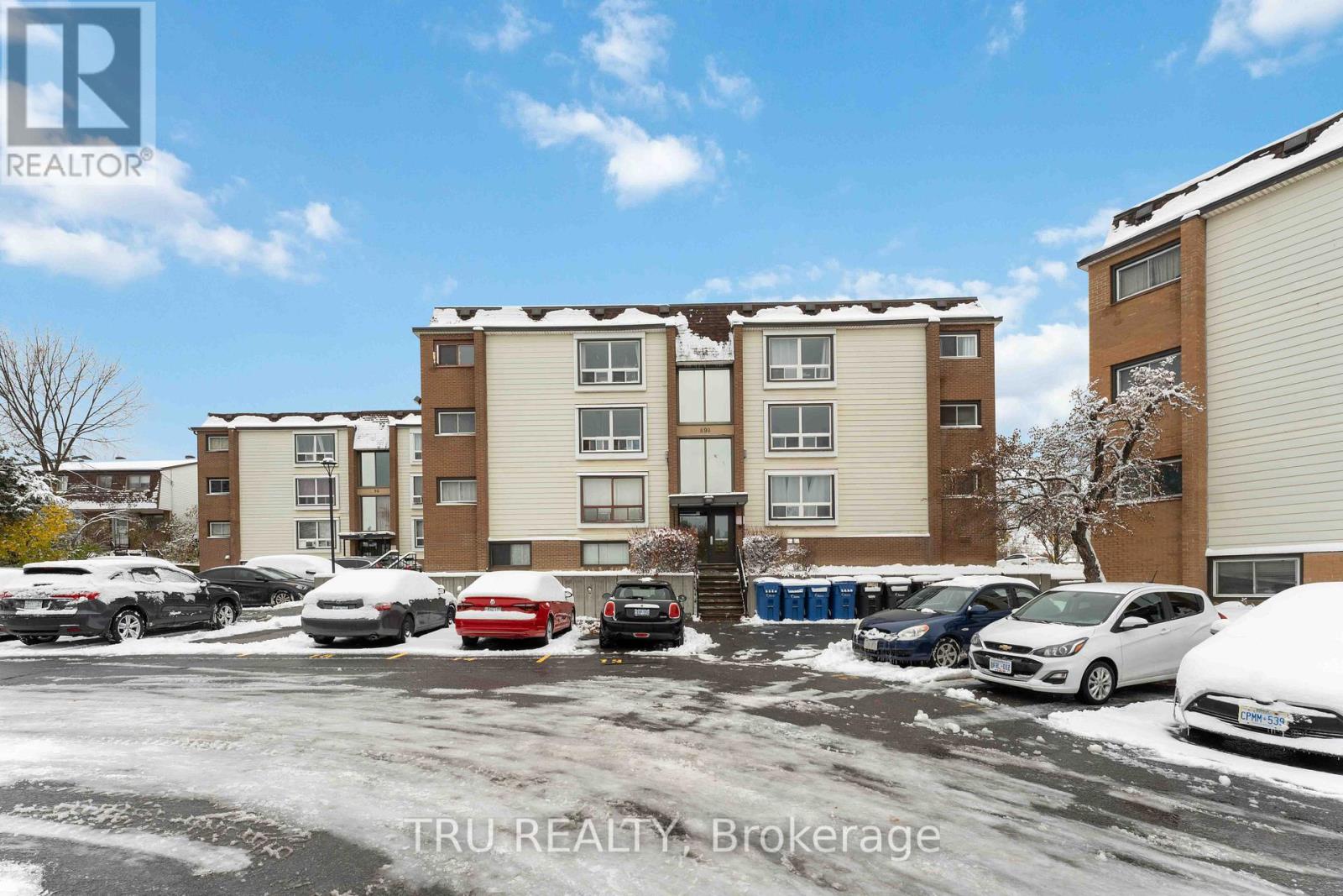 8 - 898 Elmsmere Road, Ottawa, Ontario K1J 7T6 - Photo 20 - X12885220