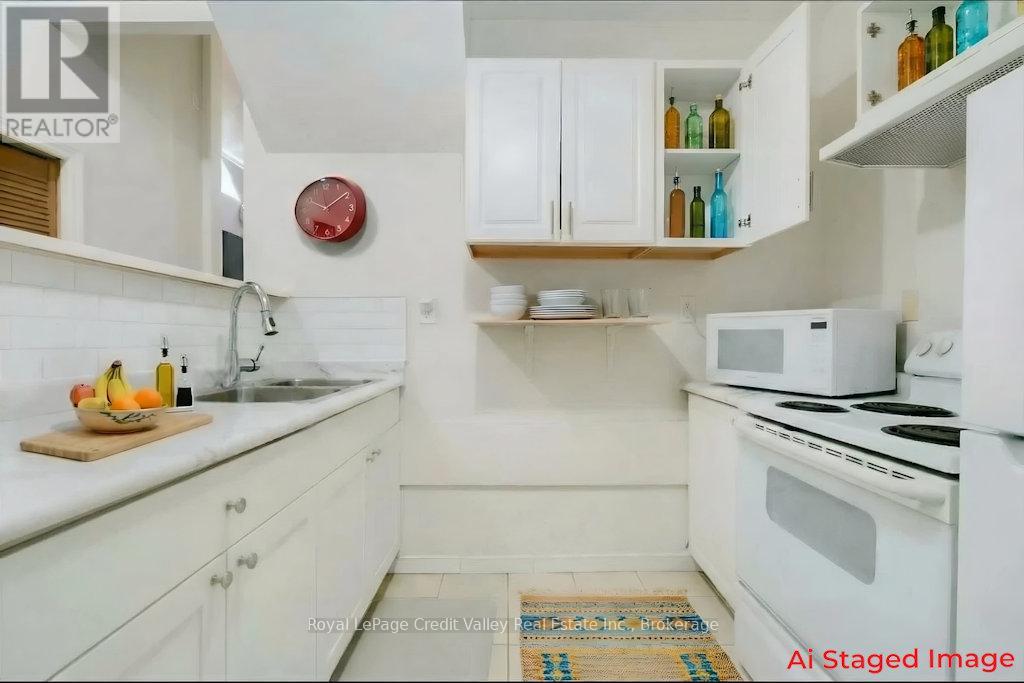 376 Hansen Road N, Brampton, Ontario  L6V 3P7 - Photo 22 - W12885214