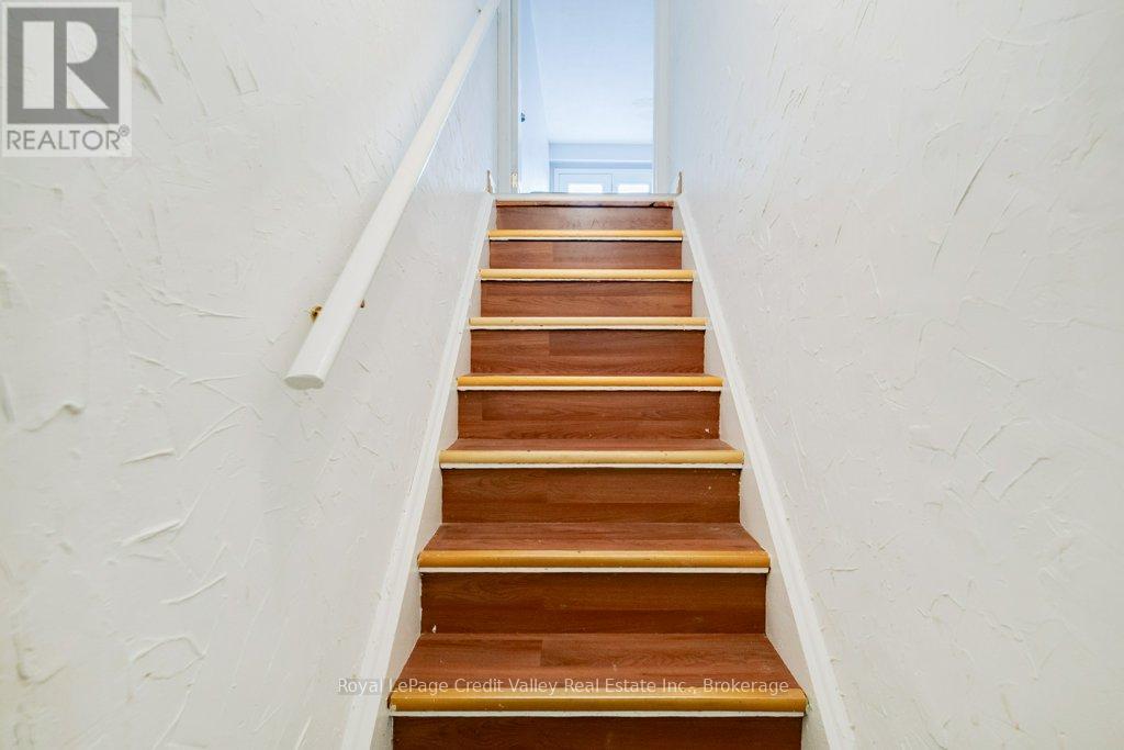 376 Hansen Road N, Brampton, Ontario  L6V 3P7 - Photo 37 - W12885214