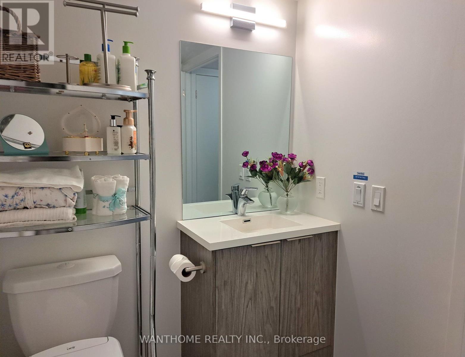 1605 - 60 Shuter Street, Toronto, Ontario  M5B 1A8 - Photo 6 - C12885196