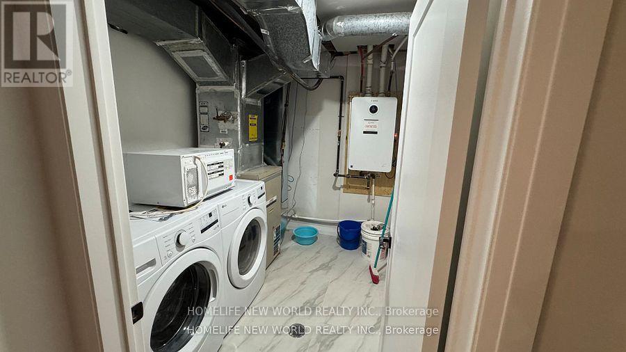 410 Victor Court, Pickering, Ontario L1W 3J8 - Photo 10 - E12885218